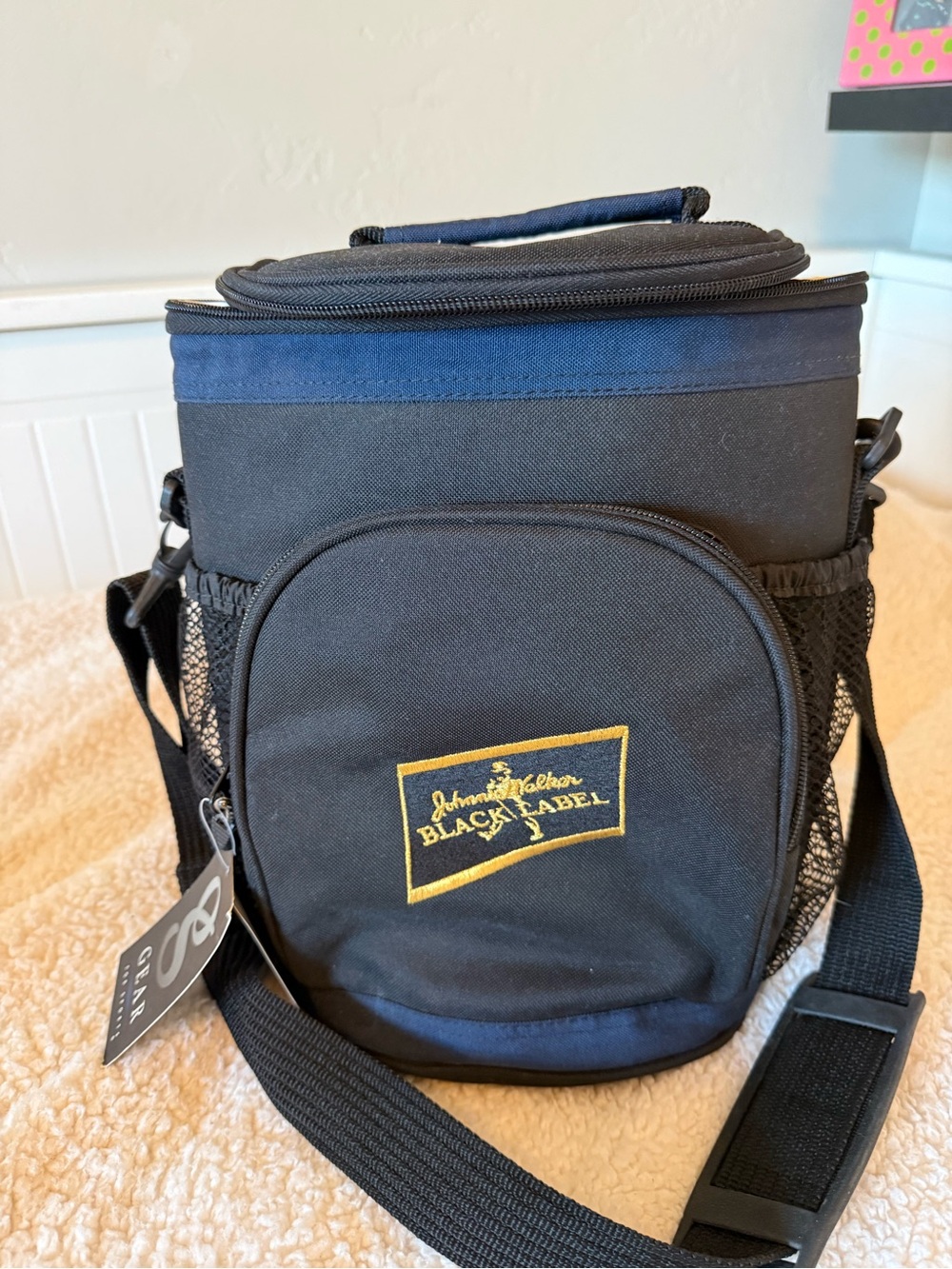 Johnnie Walker Black Label Gear Brand Insulated Cooler NWT With Mesh Pouches